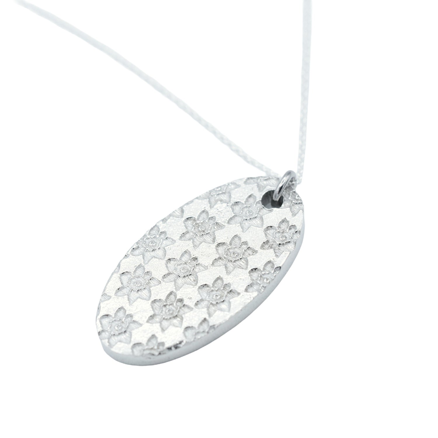 Tin Oval Daffodil Pendant - 10th Wedding anniversary flower
